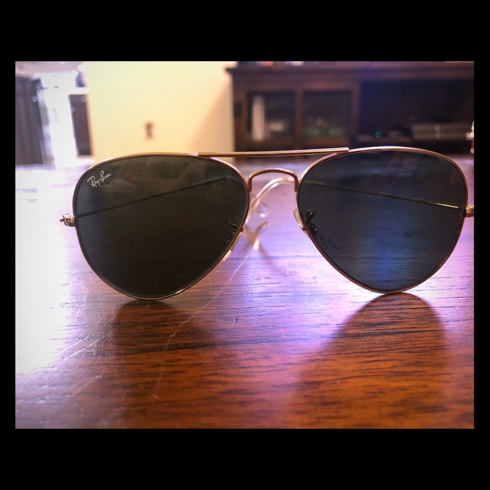 NWOT Authentic Ray-Ban Aviator Sunglasses